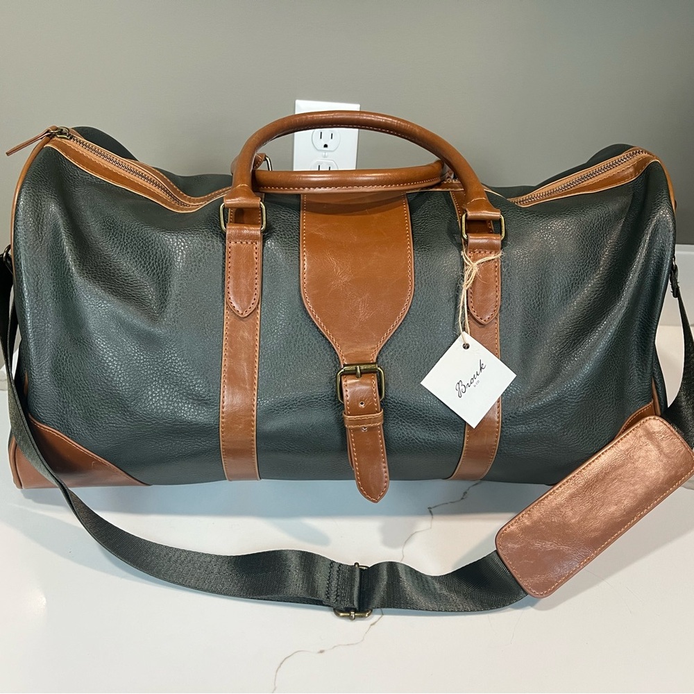 Brouk and Co duffle bag
